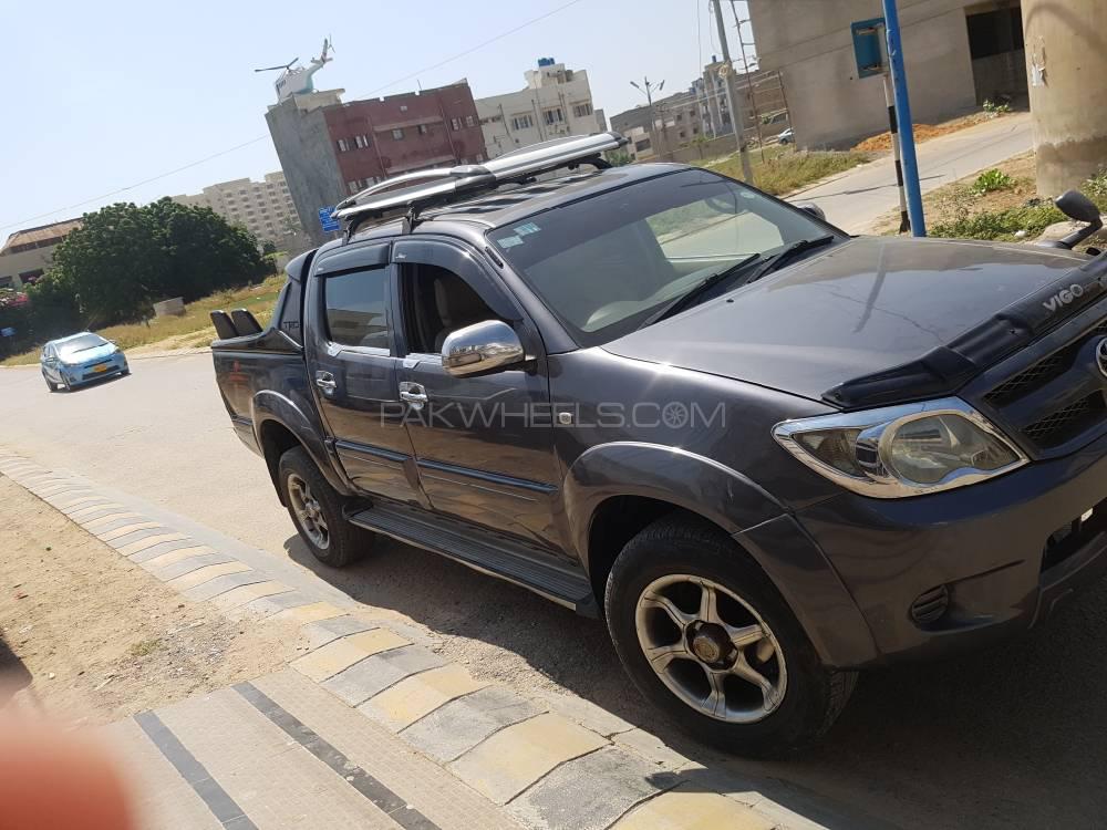 Toyota Hilux 2009 for Sale in Karachi Image-1