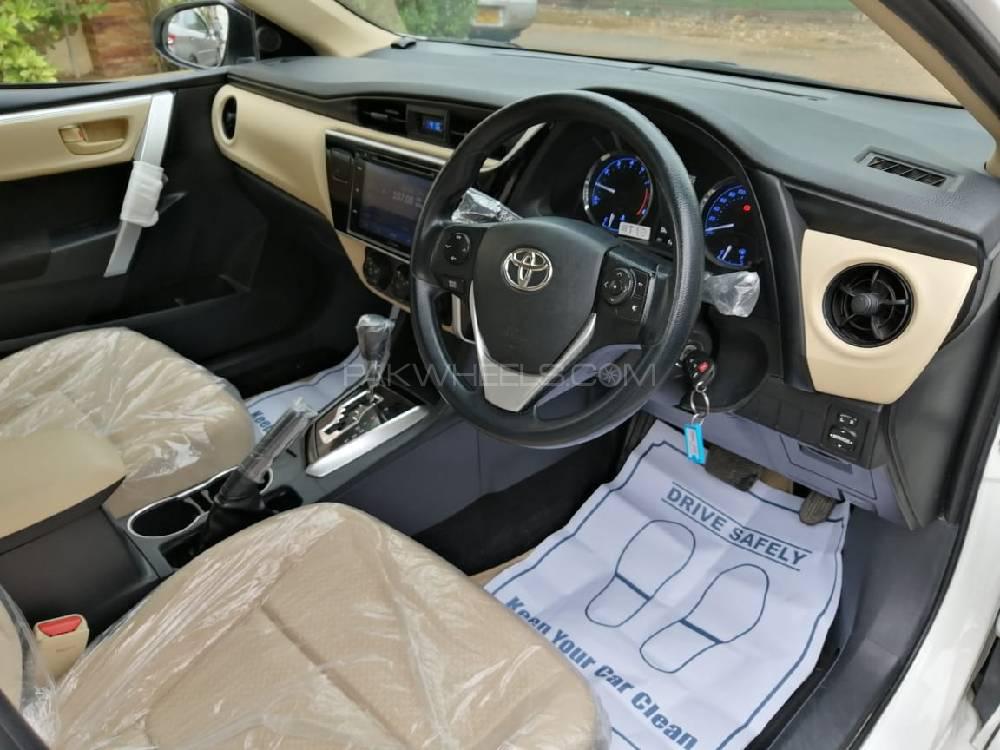 Toyota Corolla 2018 for Sale in Karachi Toyota Corolla 2018 for Sale in Karachi Image-11