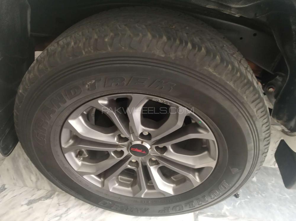 Toyota Fortuner 2015 for Sale in Gujranwala Toyota Fortuner 2015 for Sale in Gujranwala Image-11