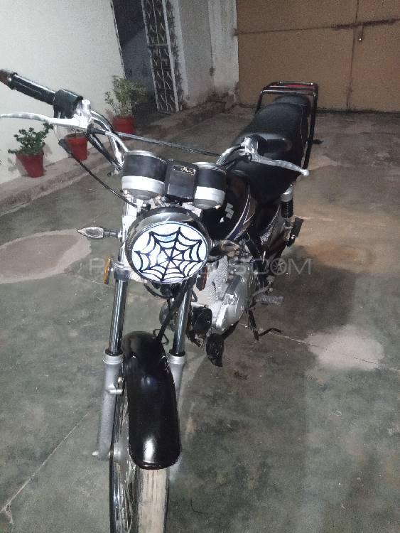 Suzuki GS 150 2013 for Sale Suzuki GS 150 2013 for Sale Image-5