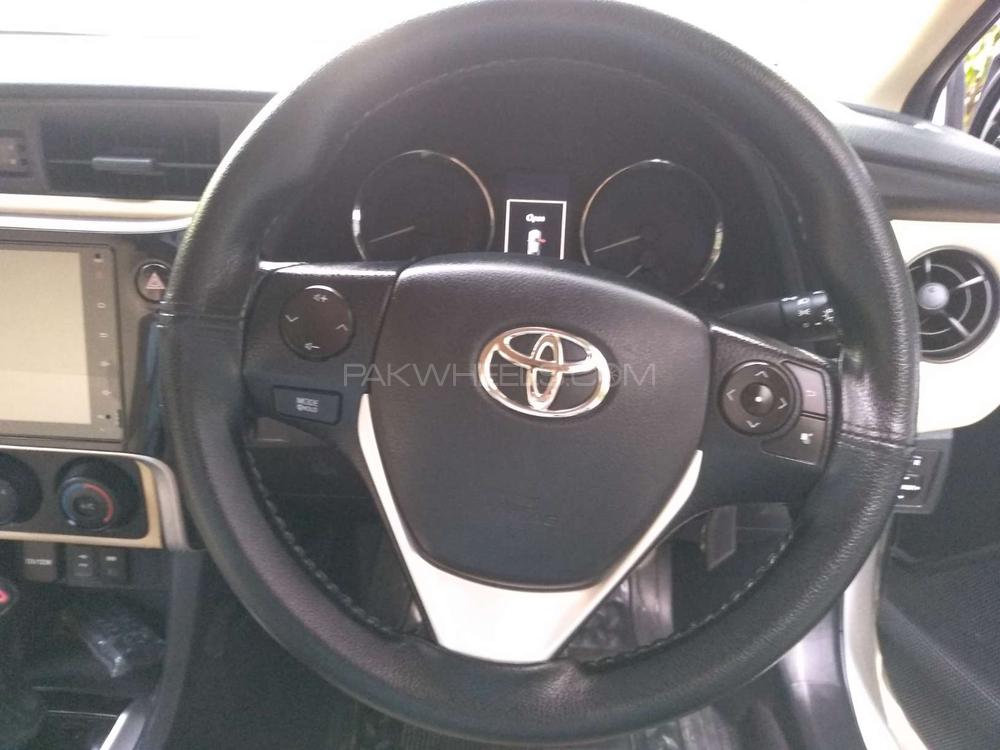Toyota Corolla 2019 for Sale in Karachi Toyota Corolla 2019 for Sale in Karachi Image-9
