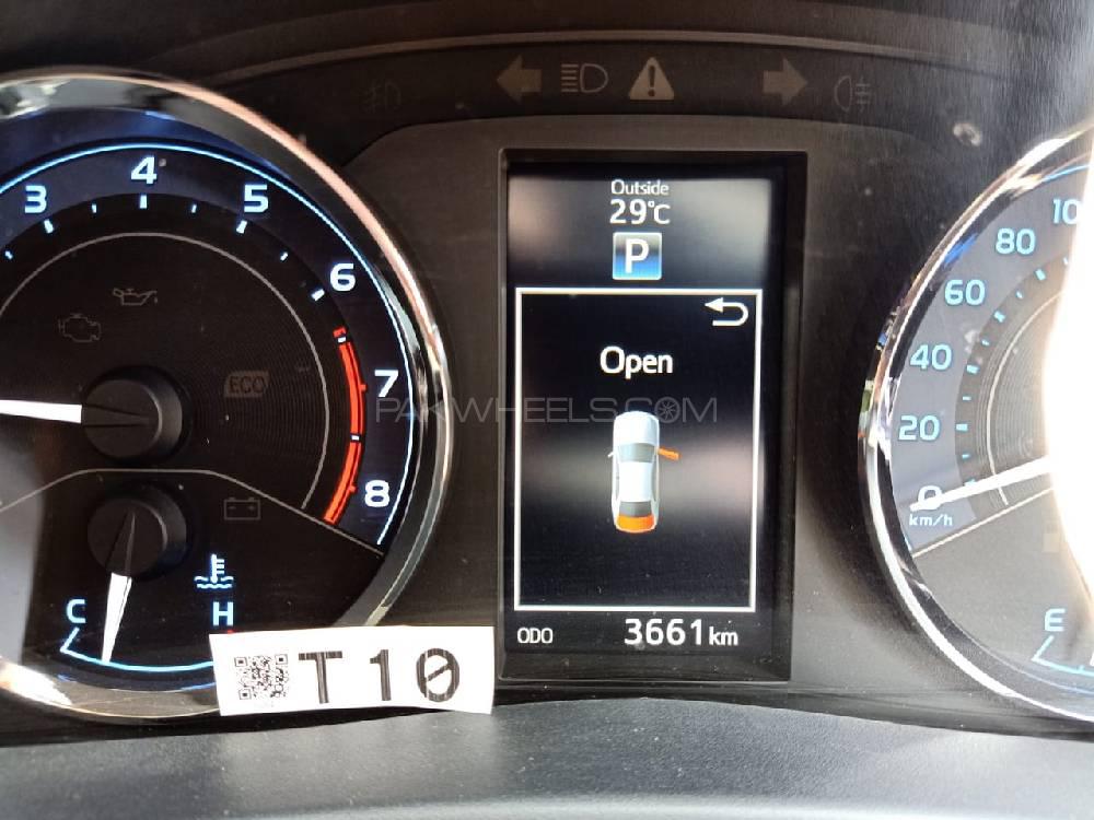 Toyota Corolla 2019 for Sale in Lahore Toyota Corolla 2019 for Sale in Lahore Image-16