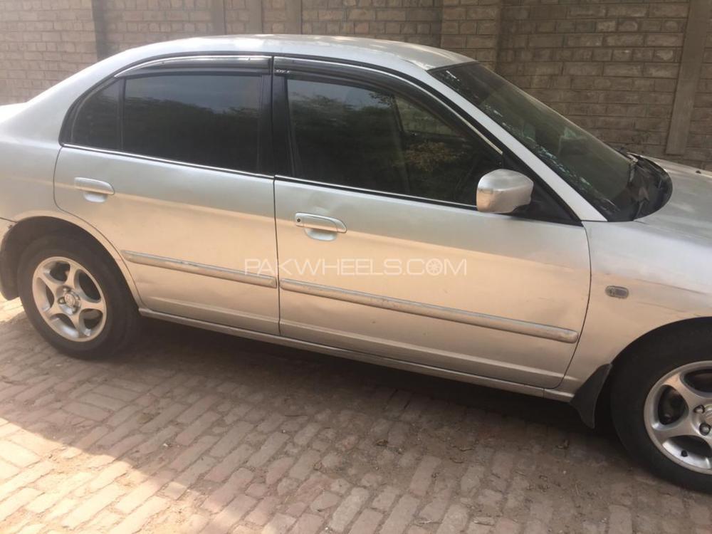 Honda Civic 2004 for Sale in Bahawalnagar Honda Civic 2004 for Sale in Bahawalnagar Image-2