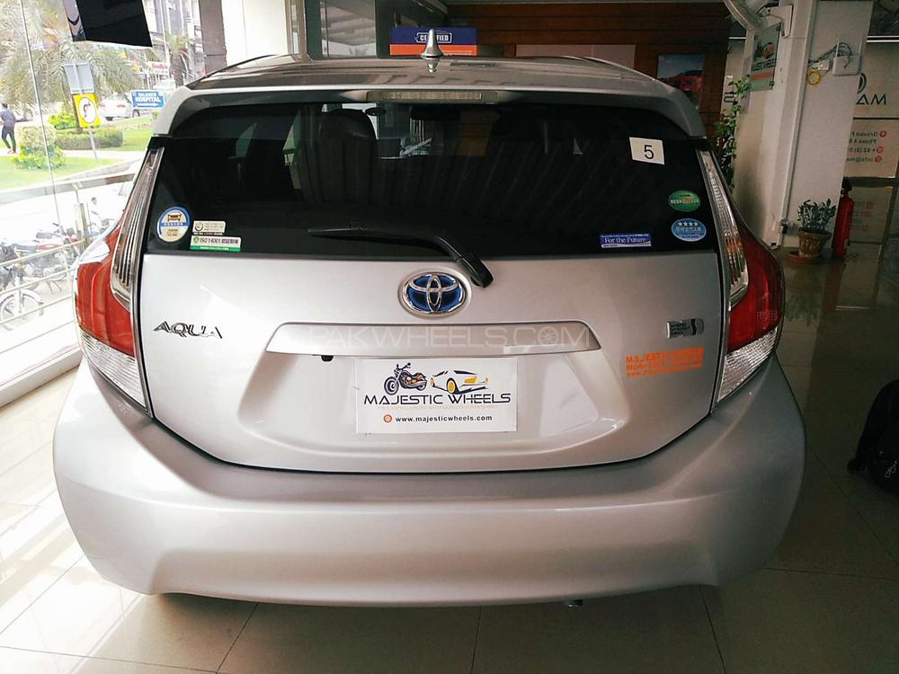 Toyota Aqua 2015 for Sale in Islamabad Toyota Aqua 2015 for Sale in Islamabad Image-4