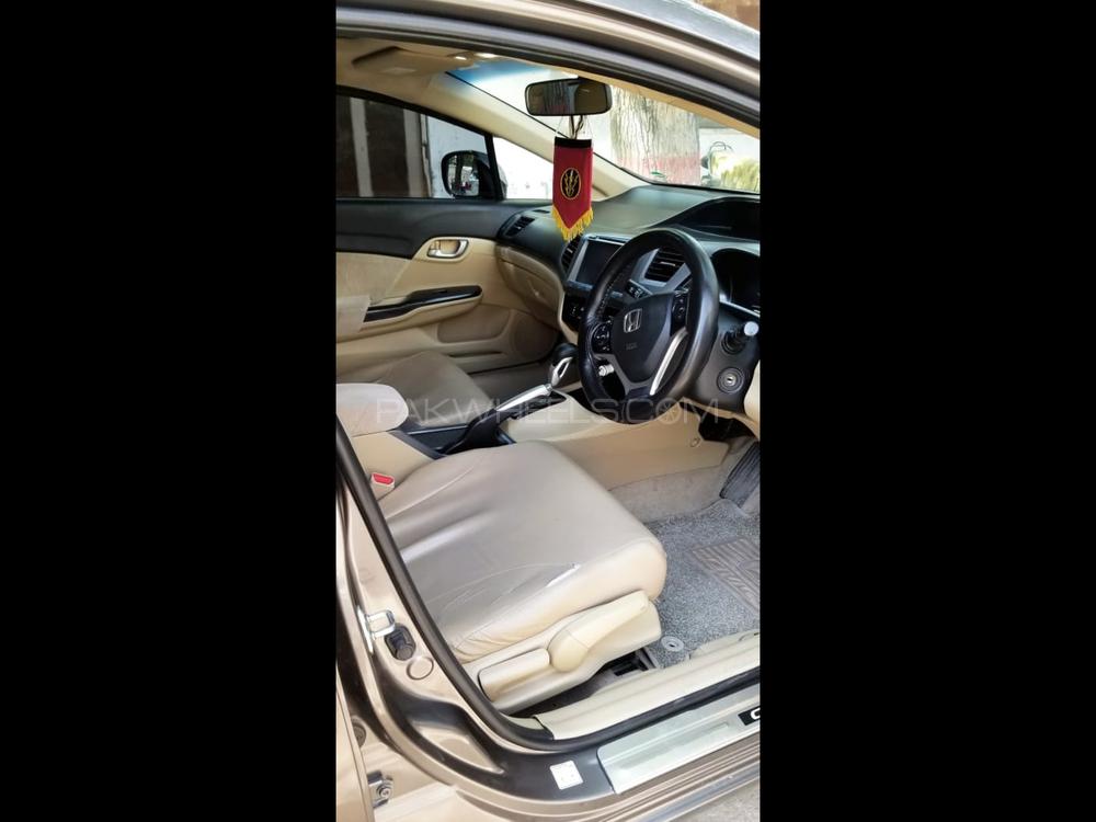 Honda Civic 2014 for Sale in Islamabad Honda Civic 2014 for Sale in Islamabad Image-6