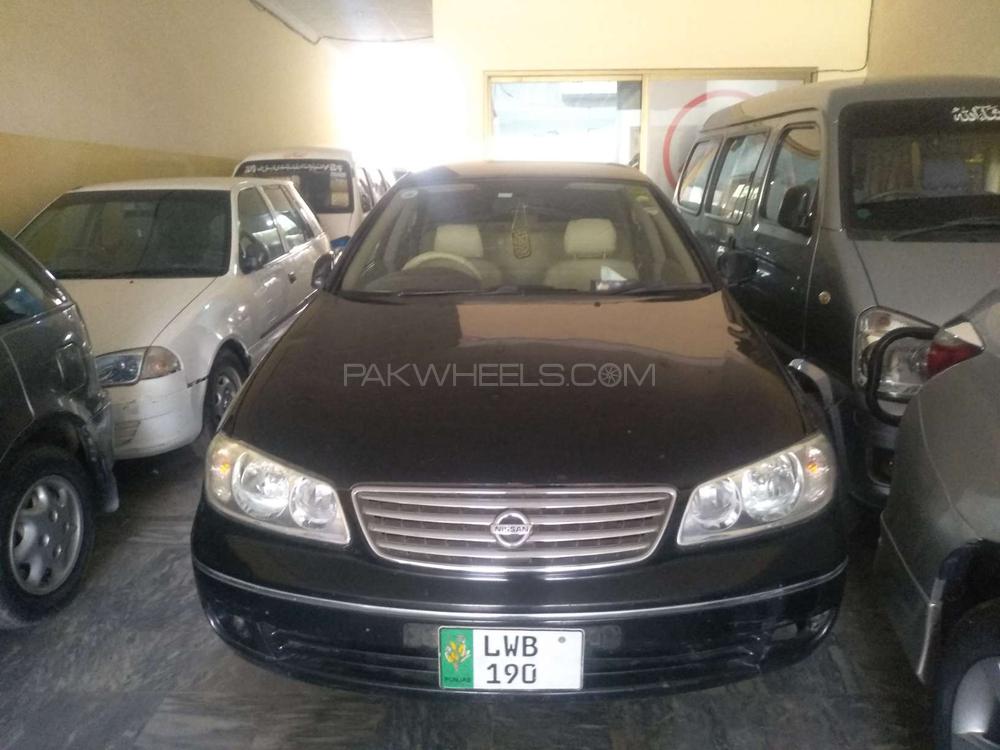 Nissan Sunny 2006 for Sale in Multan Image-1