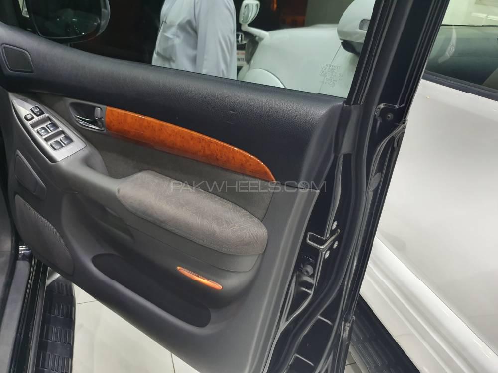 Toyota Prado 2005 for Sale in Peshawar Toyota Prado 2005 for Sale in Peshawar Image-4