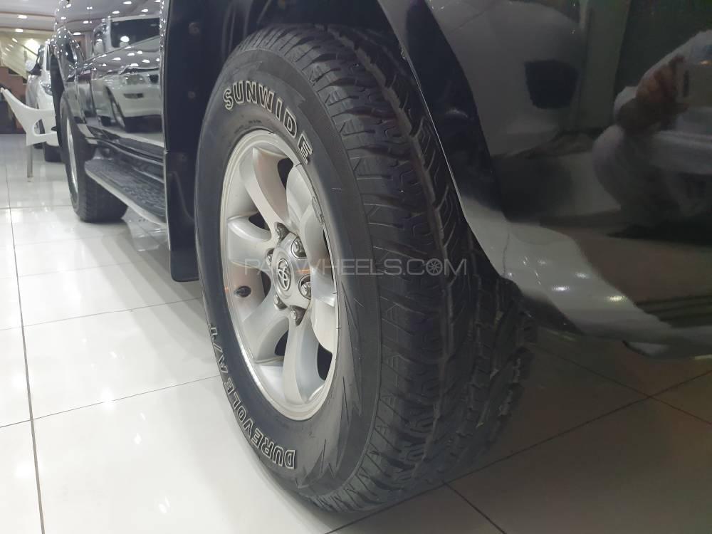 Toyota Prado 2005 for Sale in Peshawar Toyota Prado 2005 for Sale in Peshawar Image-12