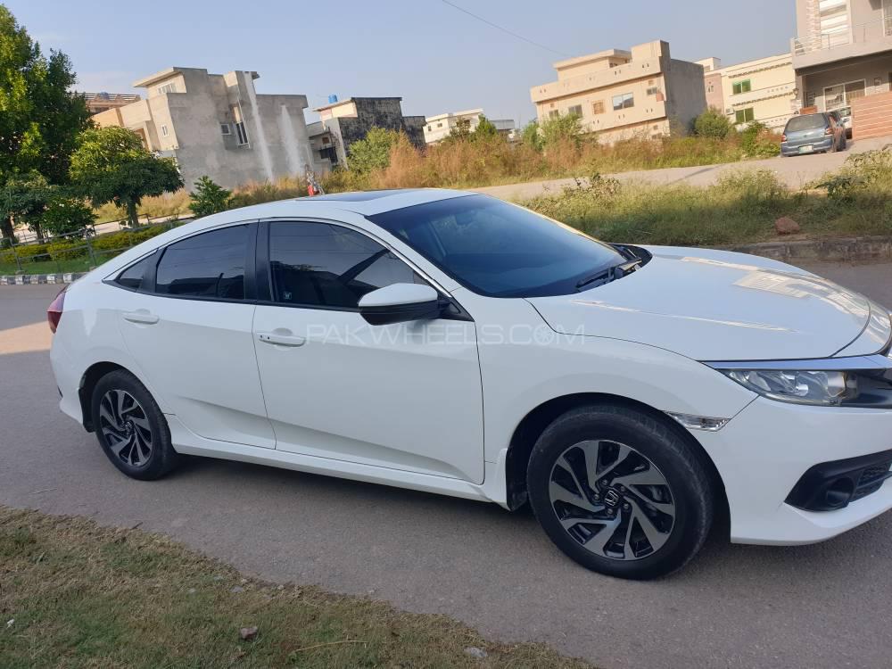 Honda Civic 2017 for Sale in Islamabad Honda Civic 2017 for Sale in Islamabad Image-9