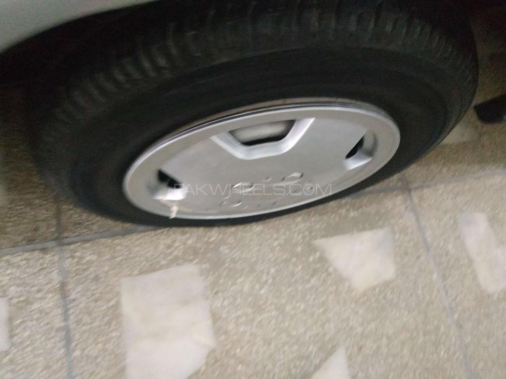 Suzuki Mehran 2004 for Sale in Peshawar Suzuki Mehran 2004 for Sale in Peshawar Image-5
