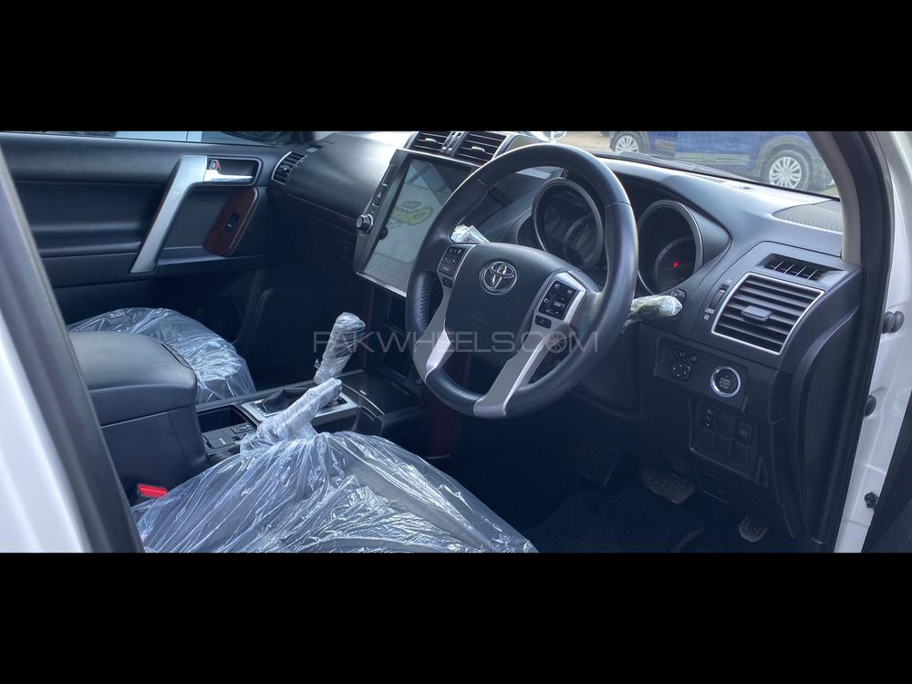 Toyota Prado 2014 for Sale in Islamabad Toyota Prado 2014 for Sale in Islamabad Image-9