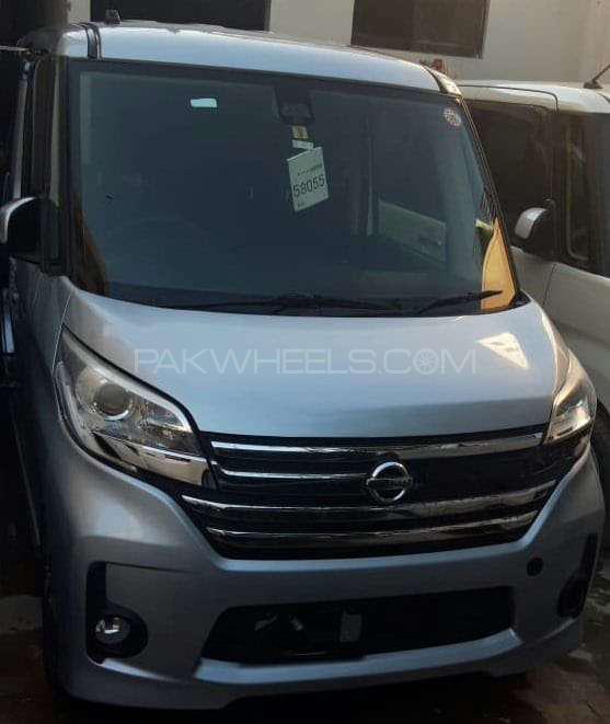 Nissan Dayz Highway Star 2015 for Sale in Karachi Image-1