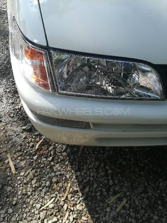 Toyota Corolla 2001 for Sale in Nowshera Image-1