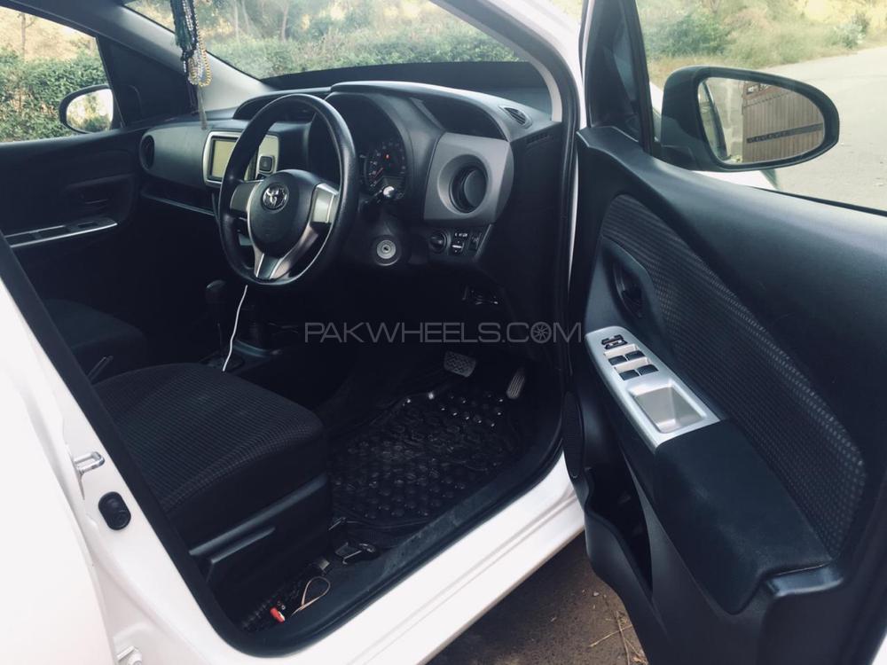 Toyota Vitz 2015 for Sale in Islamabad Toyota Vitz 2015 for Sale in Islamabad Image-10
