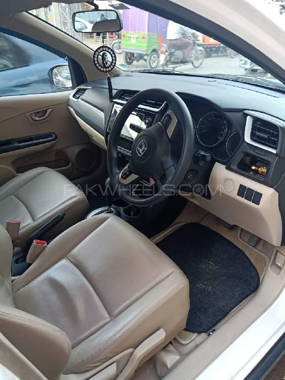 Honda BR-V 2017 for Sale in Rawalpindi Honda BR-V 2017 for Sale in Rawalpindi Image-4