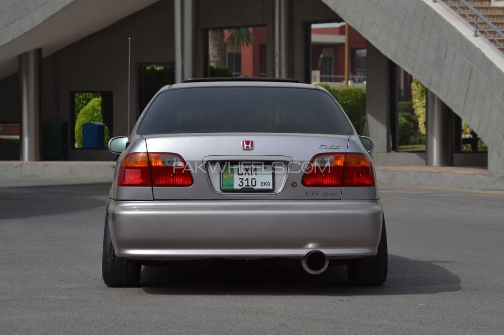 Honda Civic - 2000  Honda Civic - 2000  Image-2