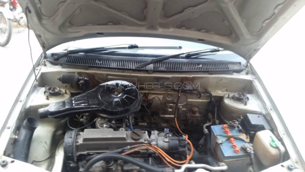 Suzuki Cultus 2001 for Sale in Lahore Suzuki Cultus 2001 for Sale in Lahore Image-7