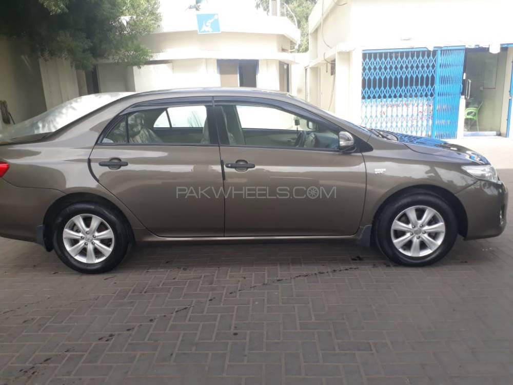 Toyota Corolla 2014 for Sale in Karachi Toyota Corolla 2014 for Sale in Karachi Image-19