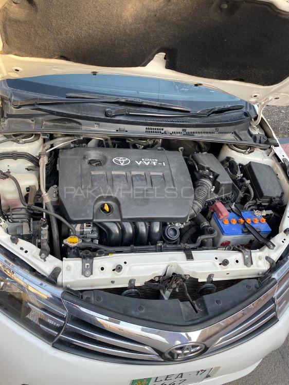 Toyota Corolla 2017 for Sale in Peshawar Toyota Corolla 2017 for Sale in Peshawar Image-3