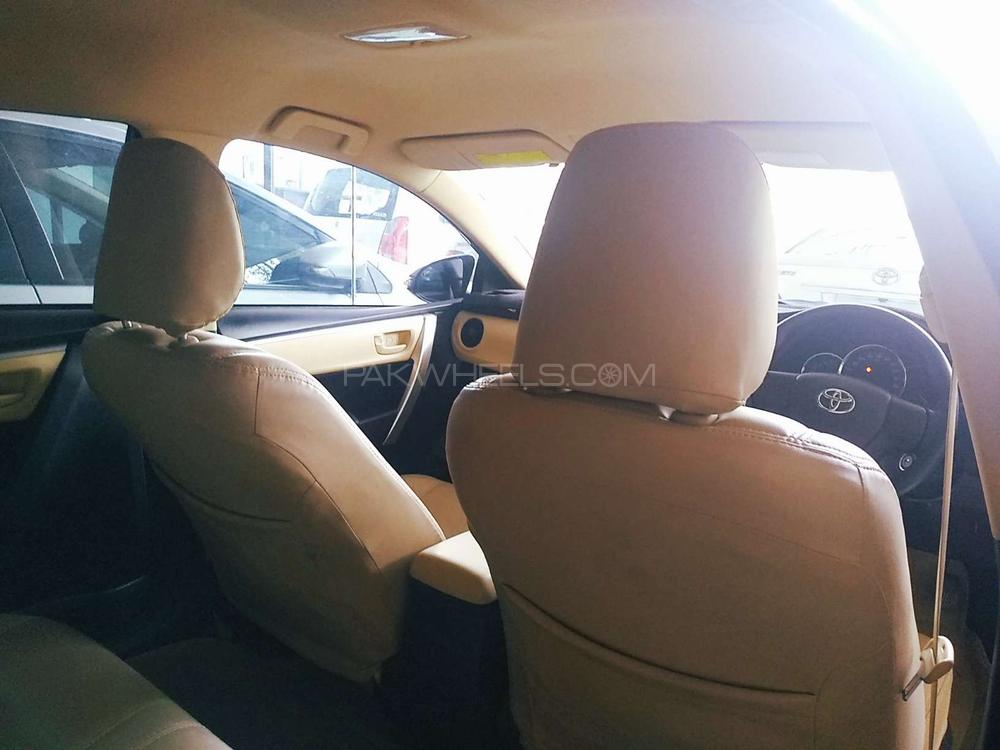 Toyota Corolla 2018 for Sale in Rawalpindi Toyota Corolla 2018 for Sale in Rawalpindi Image-9