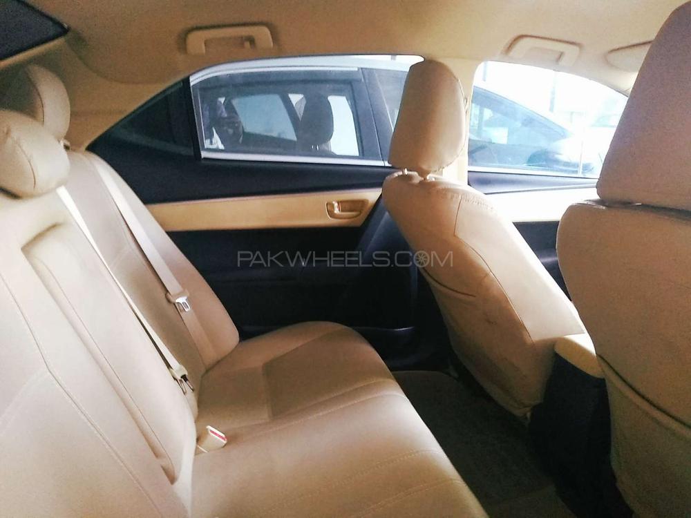 Toyota Corolla 2018 for Sale in Rawalpindi Toyota Corolla 2018 for Sale in Rawalpindi Image-10