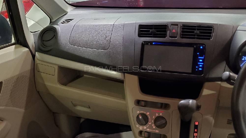 Daihatsu Move 2014 for Sale in Karachi Daihatsu Move 2014 for Sale in Karachi Image-8
