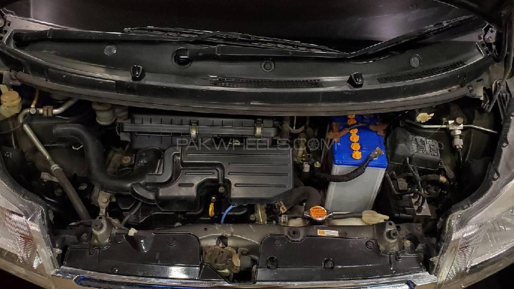 Daihatsu Move 2014 for Sale in Karachi Daihatsu Move 2014 for Sale in Karachi Image-12