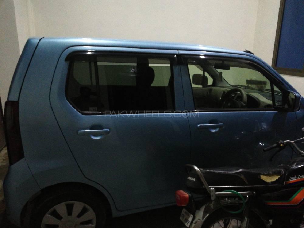 Suzuki MR Wagon 2017 for Sale in Sialkot Suzuki MR Wagon 2017 for Sale in Sialkot Image-2