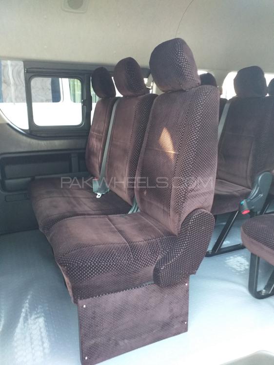 Toyota Hiace 2014 for Sale in Burewala Toyota Hiace 2014 for Sale in Burewala Image-6