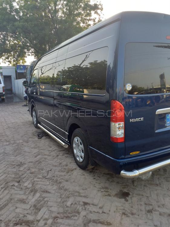 Toyota Hiace 2014 for Sale in Burewala Toyota Hiace 2014 for Sale in Burewala Image-15