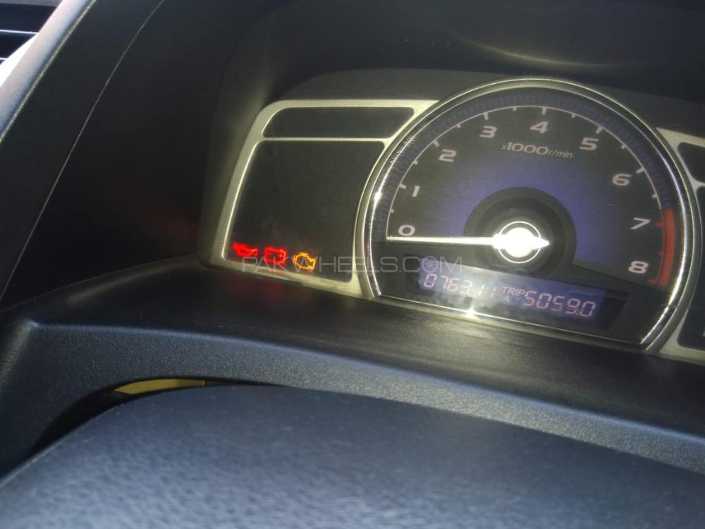 ہونڈا سوک 2011 for Sale in کراچی ہونڈا سوک 2011 for Sale in کراچی Image-2