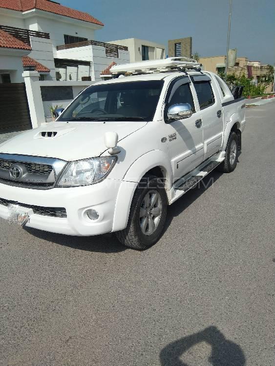 Toyota Hilux 2010 for Sale in Rawalpindi Toyota Hilux 2010 for Sale in Rawalpindi Image-3