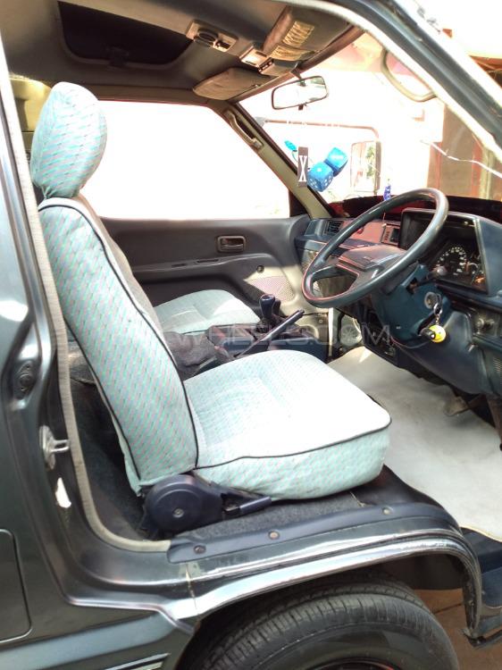 Toyota Town Ace 1986 for Sale in Rawalpindi Toyota Town Ace 1986 for Sale in Rawalpindi Image-12