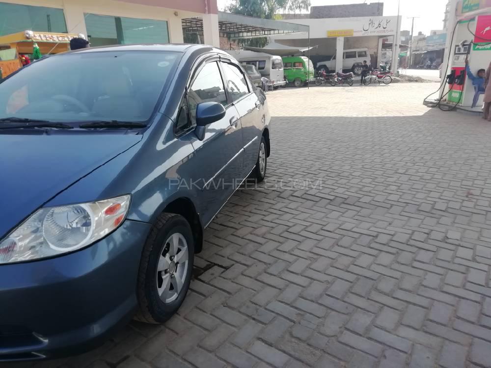 ہونڈا سٹی 2005 for Sale in فیصل آباد ہونڈا سٹی 2005 for Sale in فیصل آباد Image-5