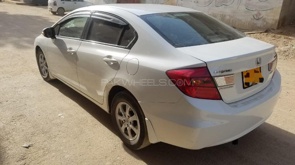Honda Civic 2015 for Sale in Karachi Honda Civic 2015 for Sale in Karachi Image-4