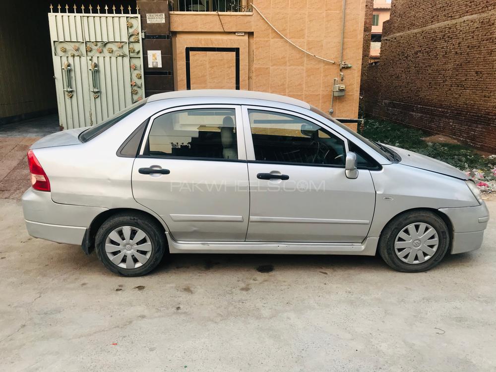 Suzuki Liana 2011 for Sale in Sargodha Suzuki Liana 2011 for Sale in Sargodha Image-3