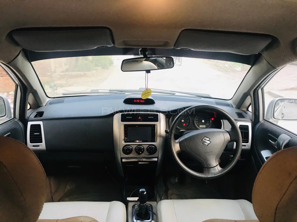 Suzuki Liana 2011 for Sale in Sargodha Suzuki Liana 2011 for Sale in Sargodha Image-5