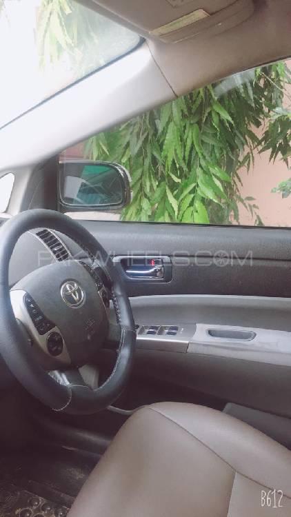 Toyota Prius Alpha 2007 for Sale in Wah cantt Toyota Prius Alpha 2007 for Sale in Wah cantt Image-4