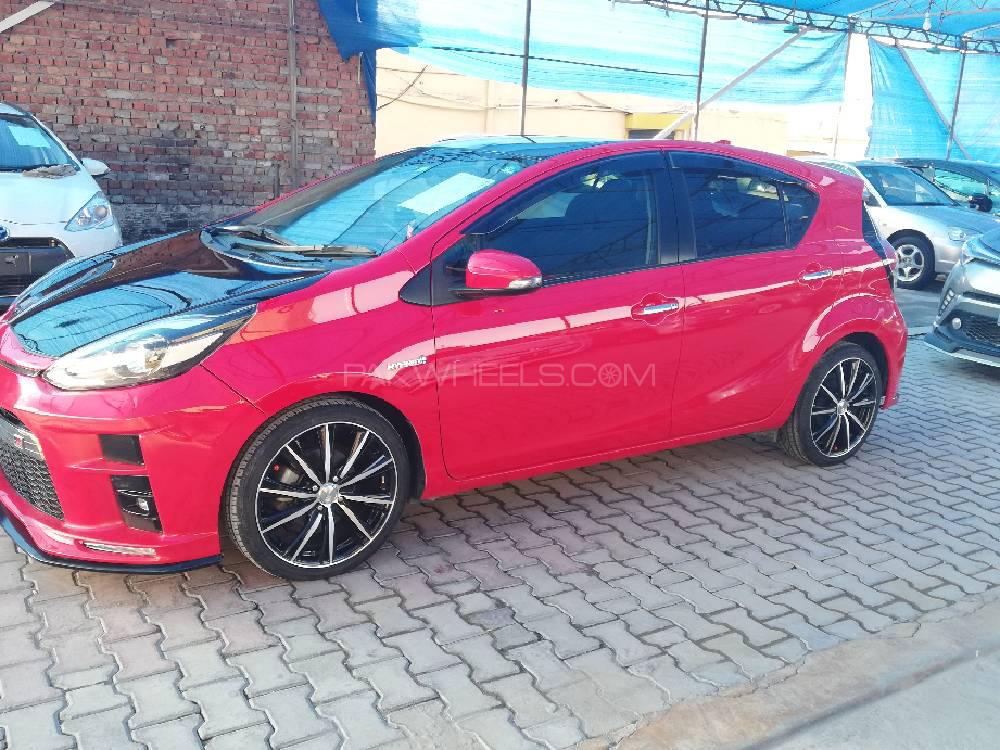 Toyota Aqua 2017 for Sale in Rawalpindi Toyota Aqua 2017 for Sale in Rawalpindi Image-4