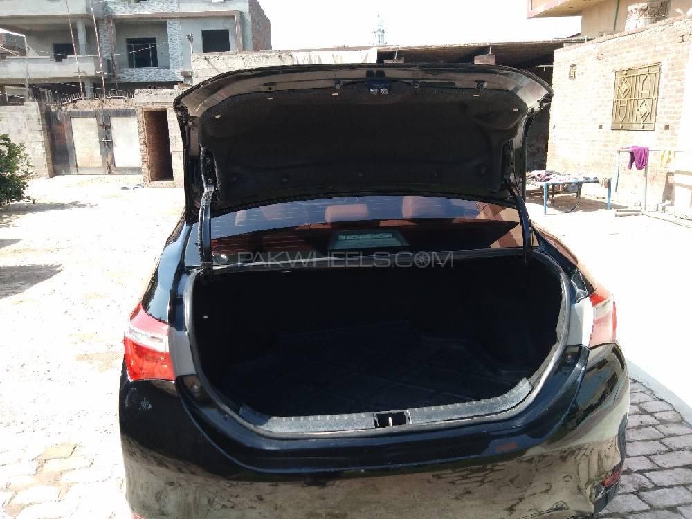 Toyota Corolla 2014 for Sale in Gujrat Toyota Corolla 2014 for Sale in Gujrat Image-7