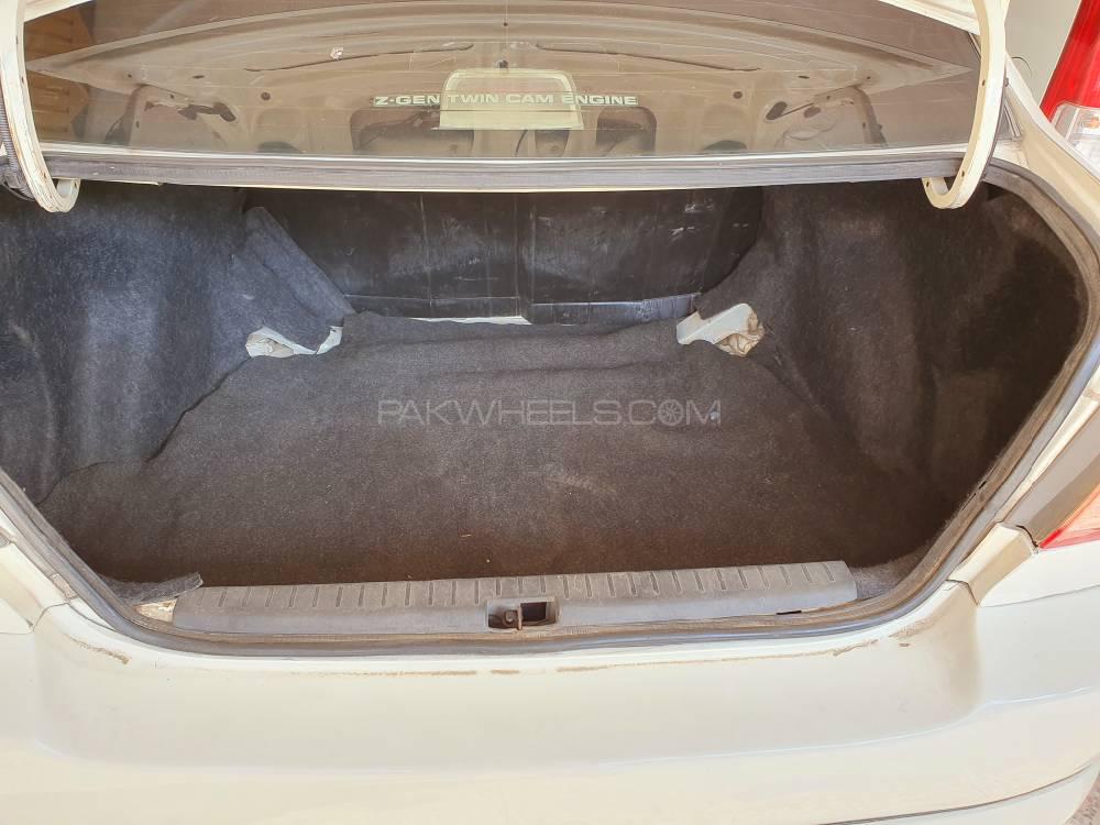 Toyota Corolla 2004 for Sale in Peshawar Toyota Corolla 2004 for Sale in Peshawar Image-12