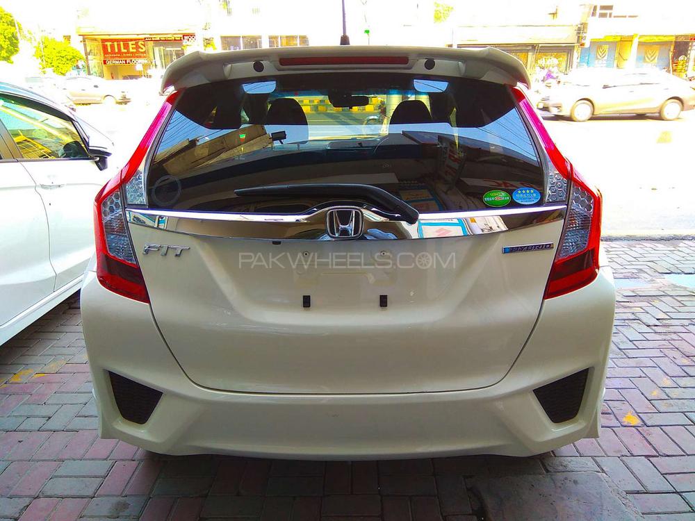 Honda Fit 2016 for Sale in Lahore Honda Fit 2016 for Sale in Lahore Image-11