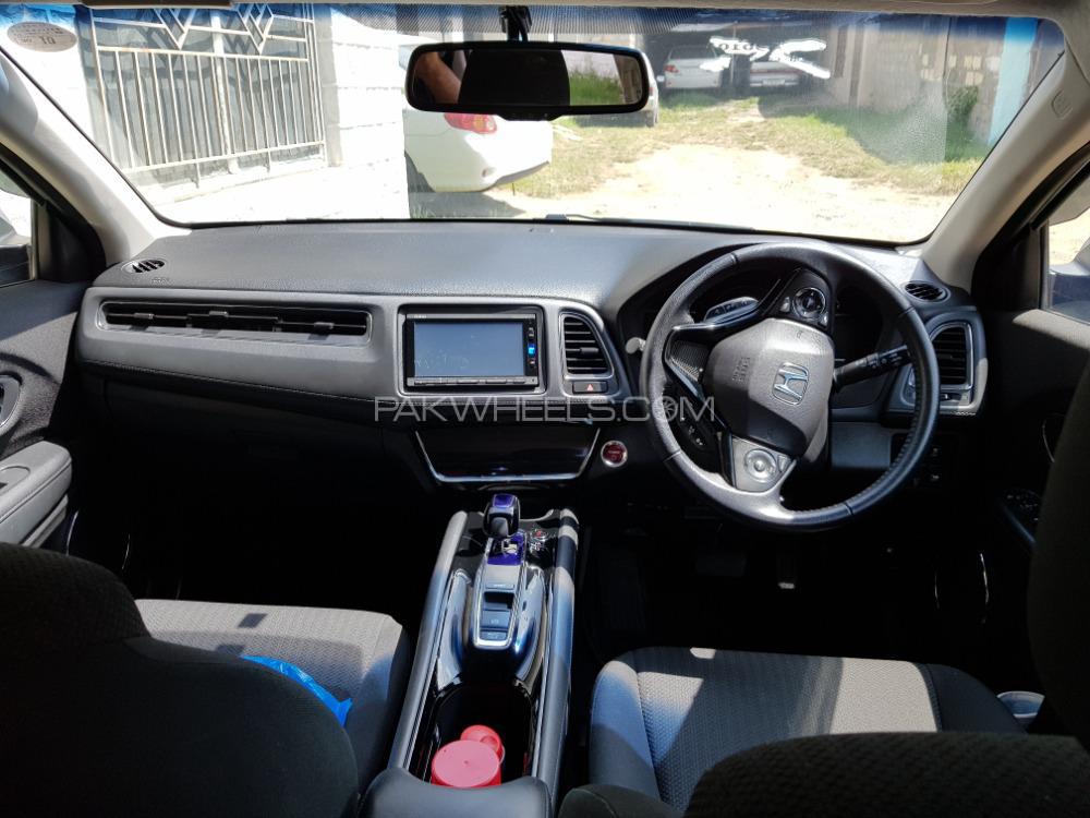 Honda Vezel 2013 for Sale in Rawalpindi Honda Vezel 2013 for Sale in Rawalpindi Image-3