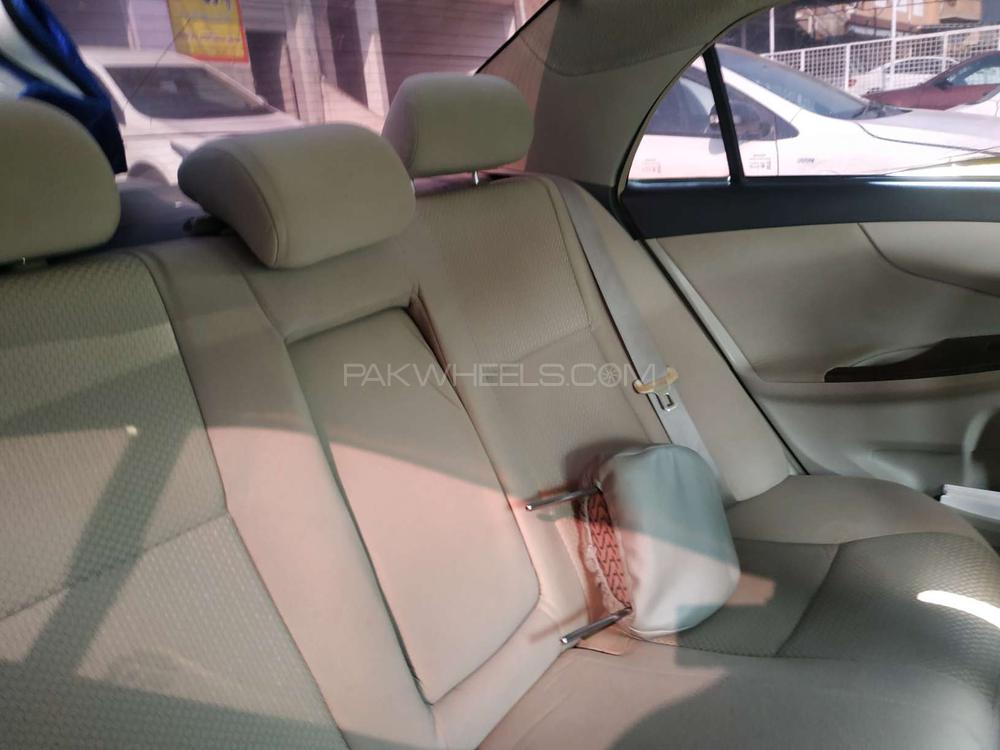 Toyota Corolla 2011 for Sale in Peshawar Toyota Corolla 2011 for Sale in Peshawar Image-5