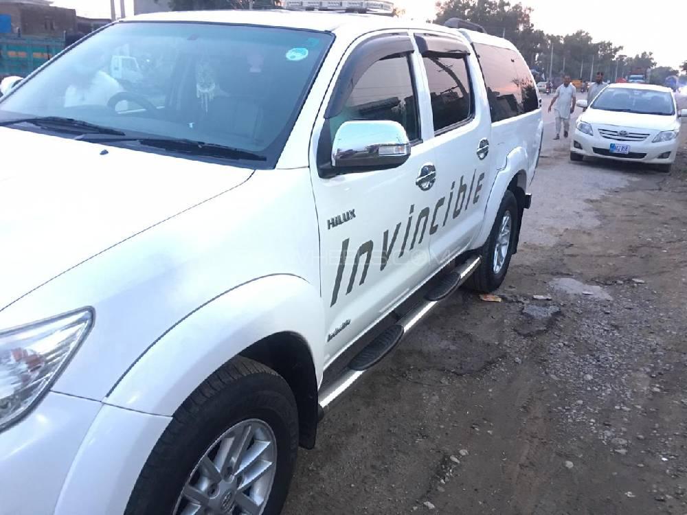 ٹویوٹا ہائیلکس 2014 for Sale in منڈی بہاؤ الدین ٹویوٹا ہائیلکس 2014 for Sale in منڈی بہاؤ الدین Image-5