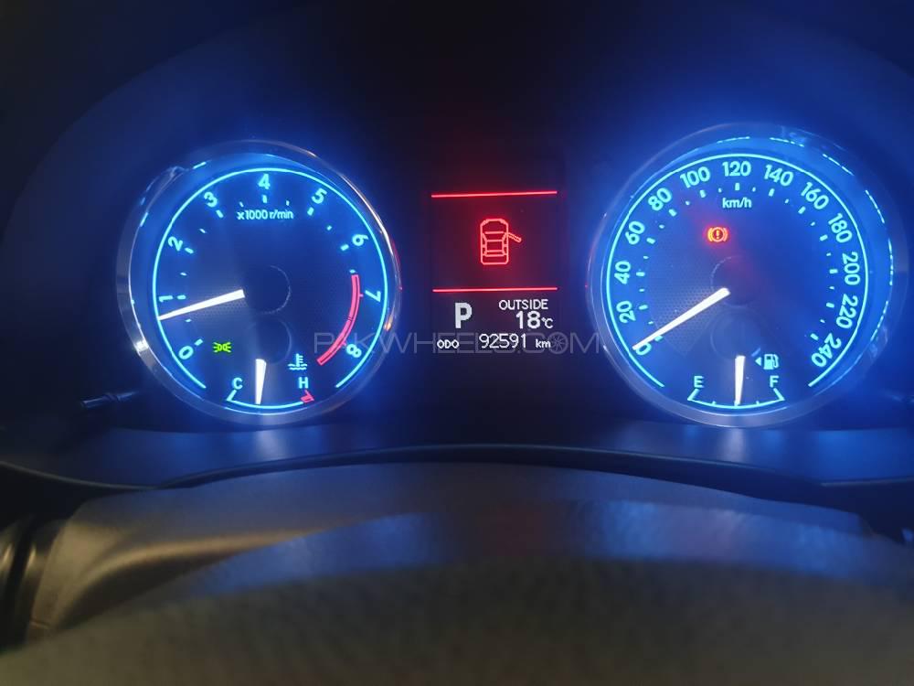 Toyota Corolla 2014 for Sale in Rawalpindi Toyota Corolla 2014 for Sale in Rawalpindi Image-6