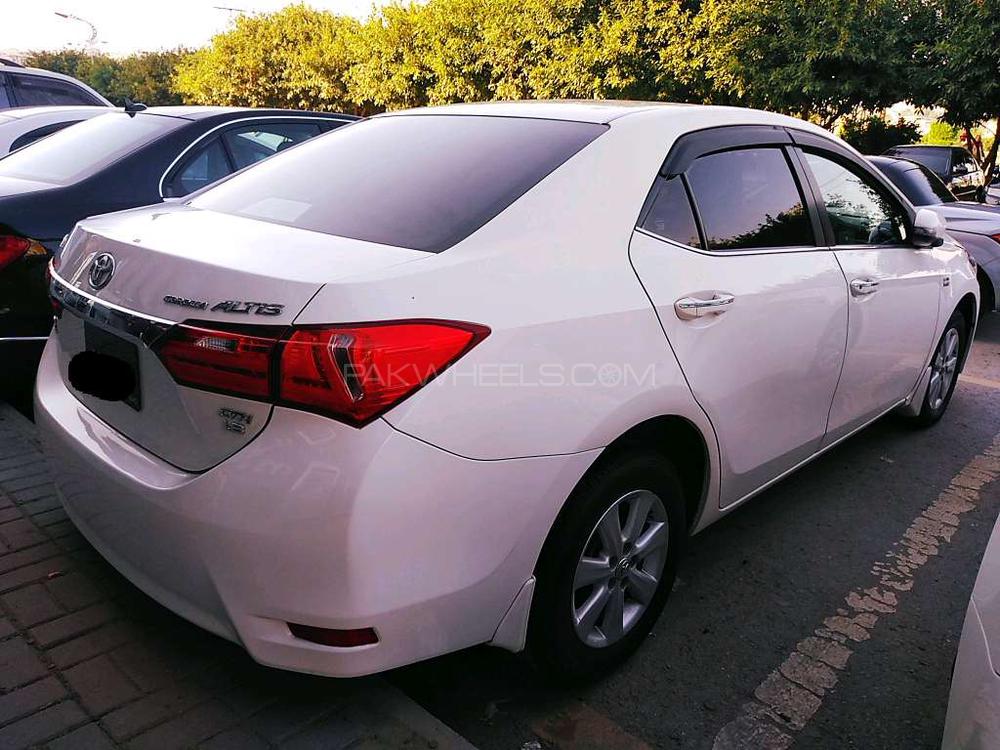 Toyota Corolla 2017 for Sale in Rawalpindi Toyota Corolla 2017 for Sale in Rawalpindi Image-6