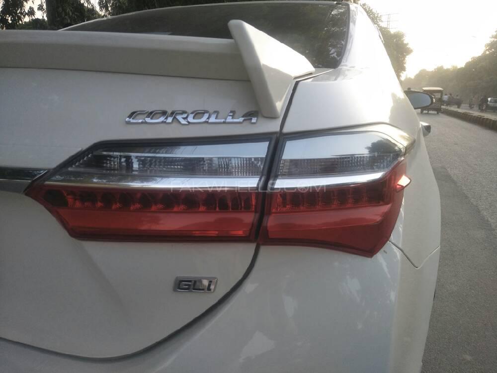 Toyota Corolla 2018 for Sale in Lahore Toyota Corolla 2018 for Sale in Lahore Image-3