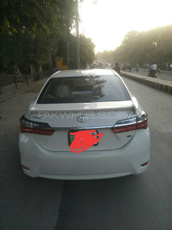 Toyota Corolla 2018 for Sale in Lahore Toyota Corolla 2018 for Sale in Lahore Image-9