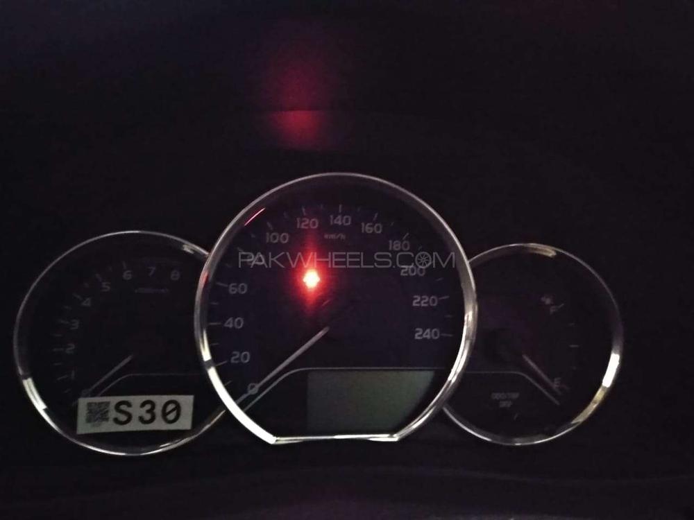 Toyota Corolla 2017 for Sale in Karachi Toyota Corolla 2017 for Sale in Karachi Image-4